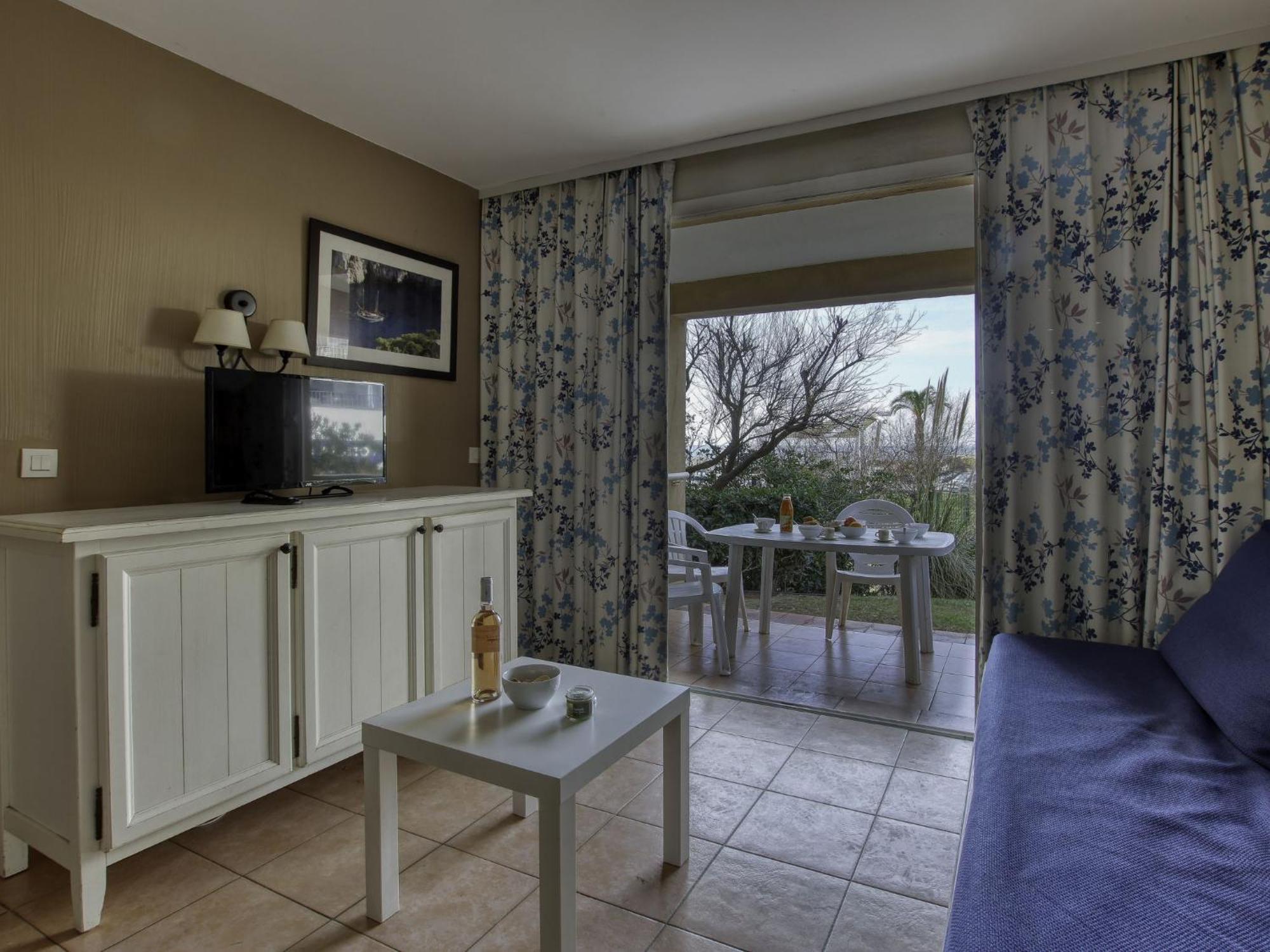 Apartment Les Rivages De Coudouliere-9 By Interhome Six-Fours-les-Plages Ngoại thất bức ảnh